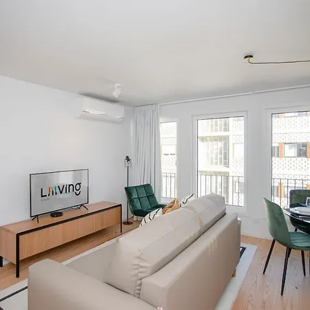 Liiiving In Porto-Modern & Glam Rooftop Apartment Exterior photo