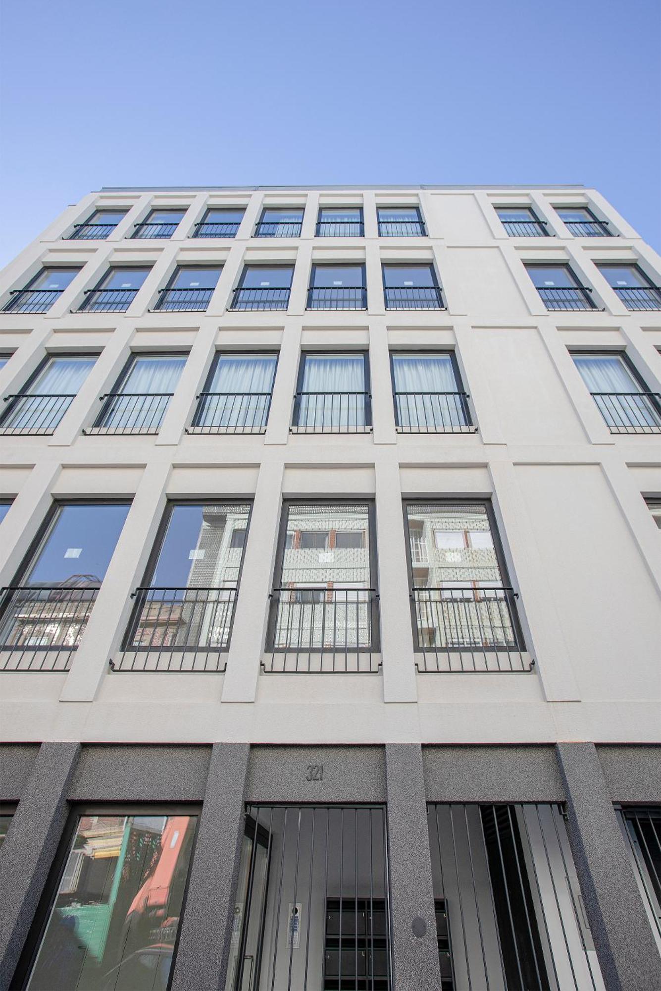 Apartment Liiiving In Porto-modern & Glam Rooftop *