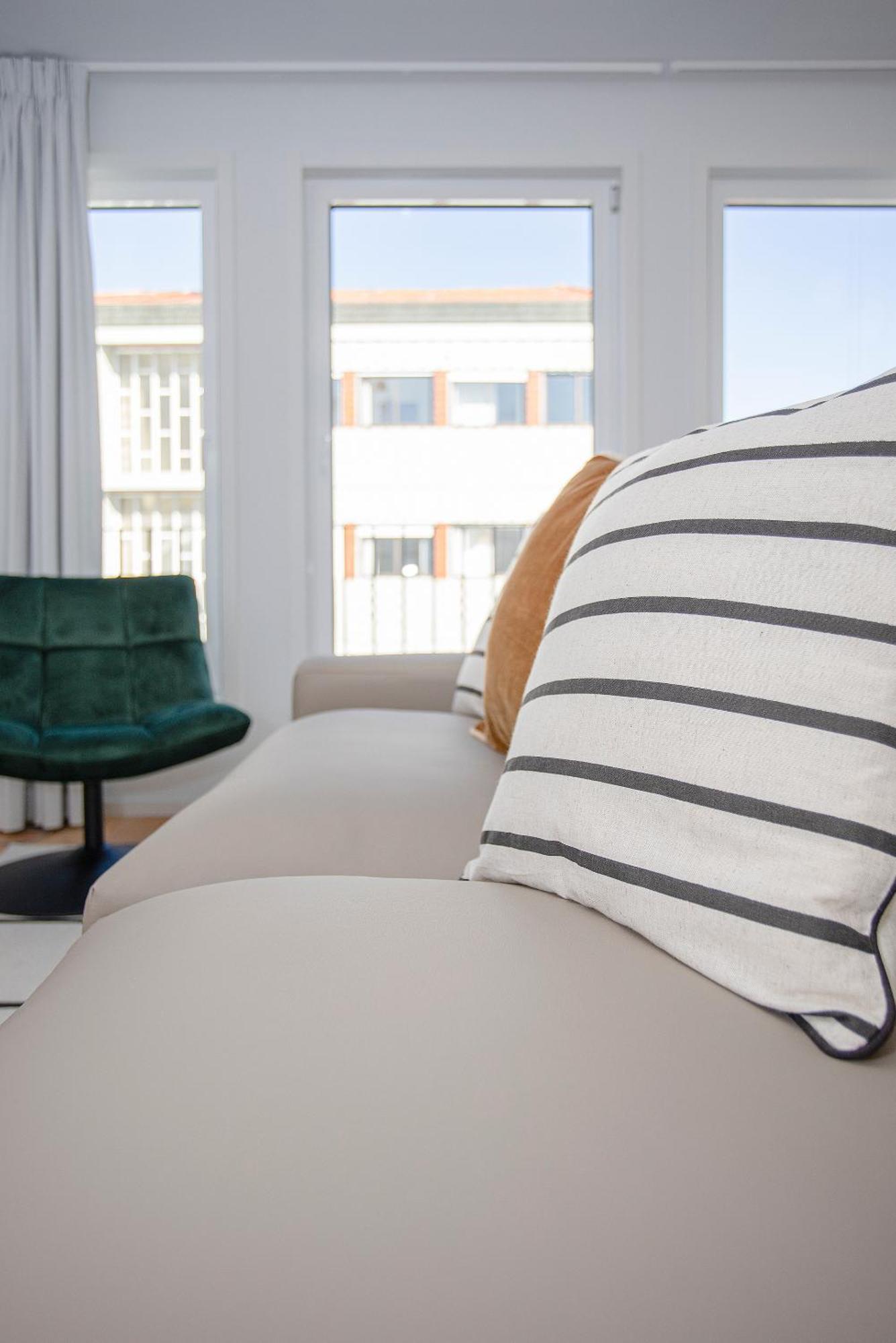 Liiiving In Porto-modern & Glam Rooftop Apartment Porto