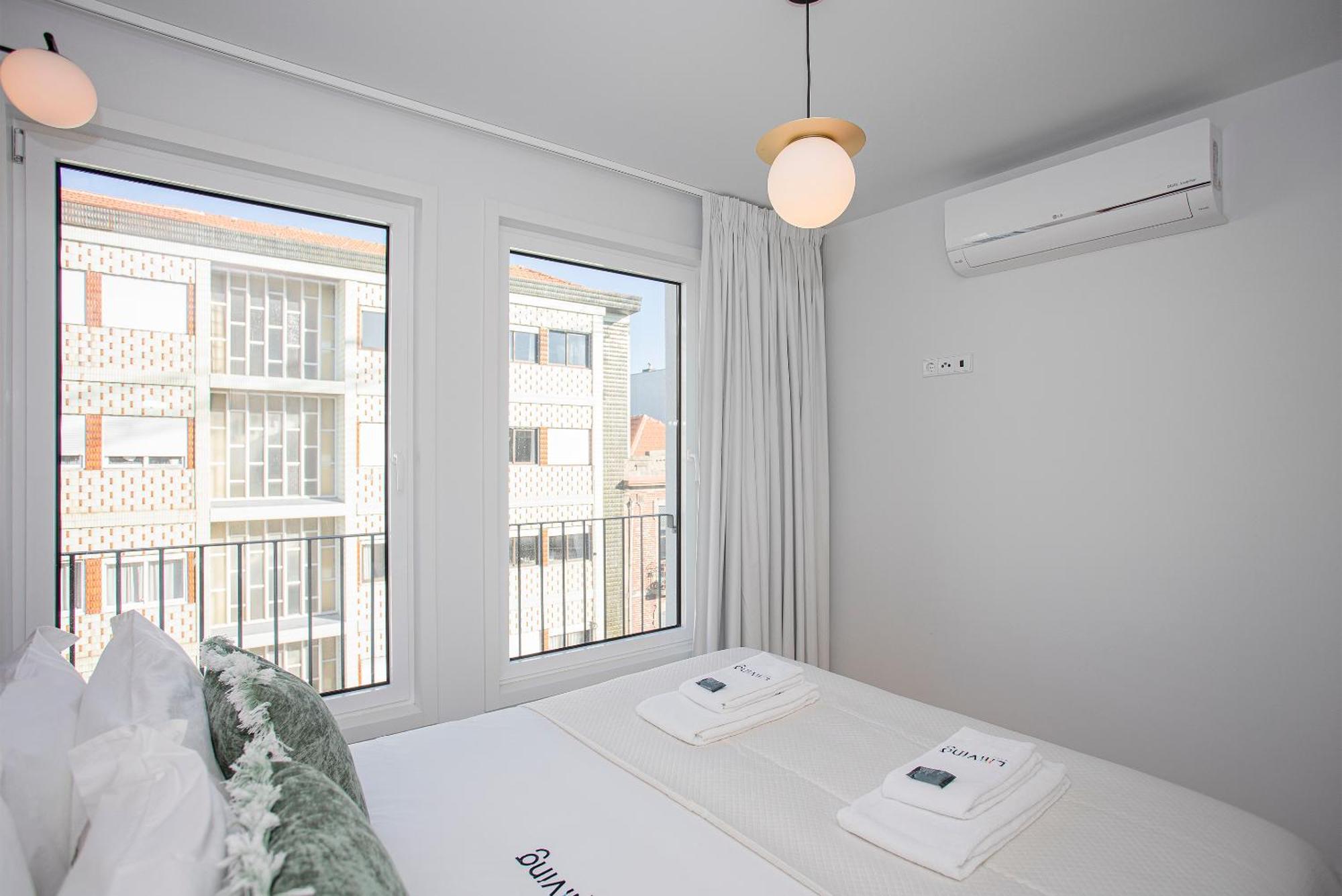 Apartment Liiiving In Porto-modern & Glam Rooftop