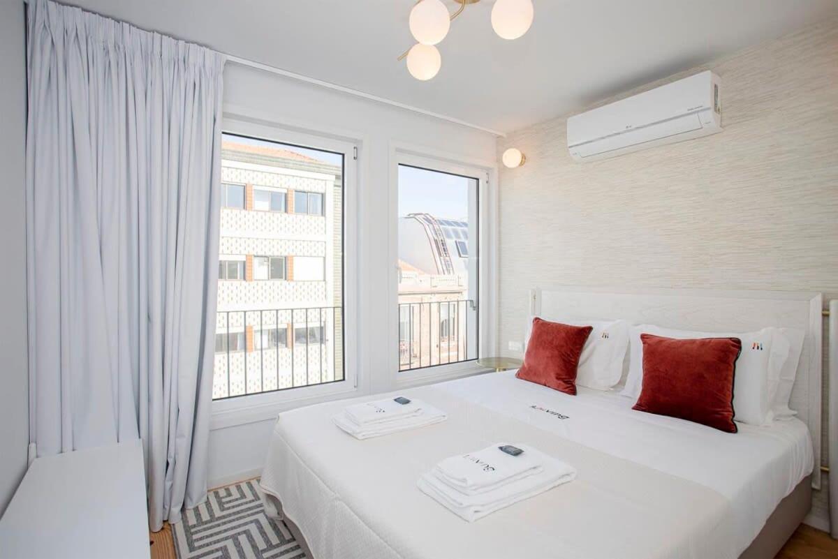 Apartment Liiiving In Porto-modern & Glam Rooftop *