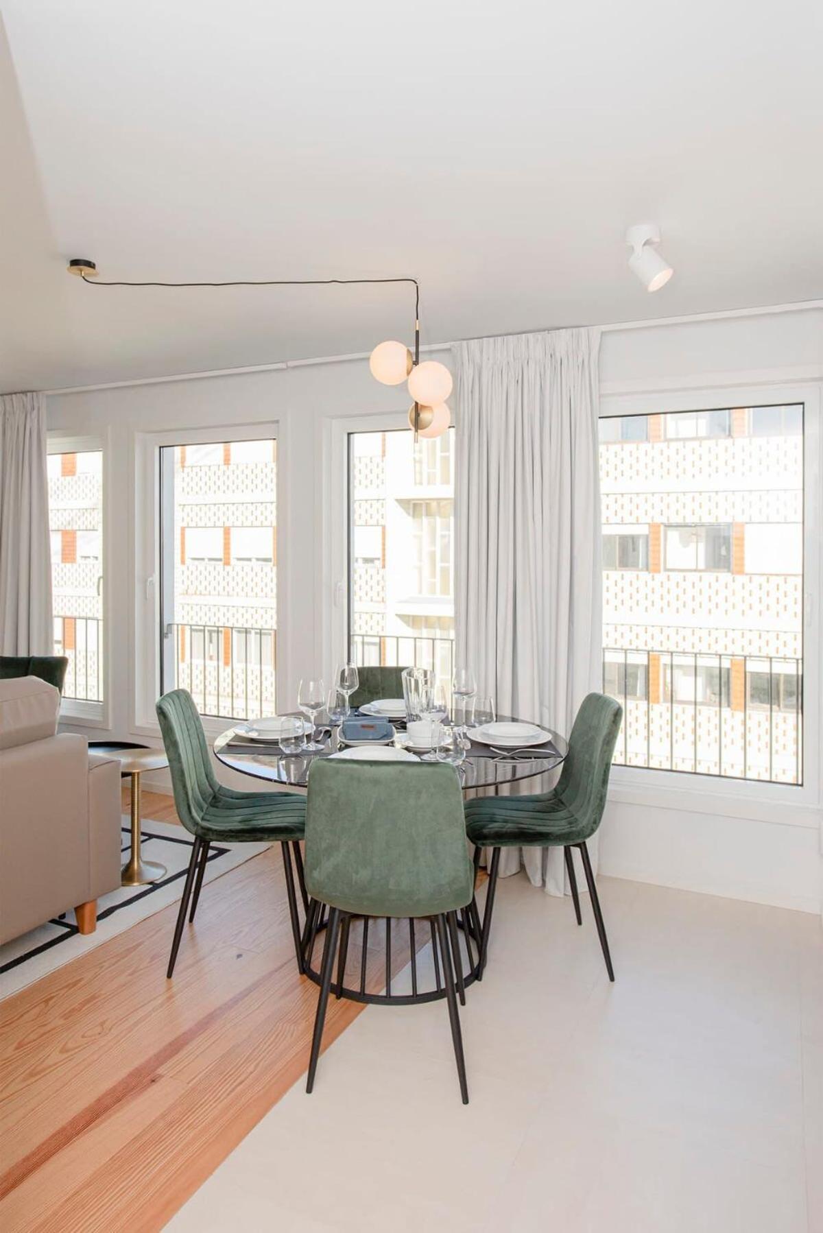 Liiiving In Porto-modern & Glam Rooftop Apartment Porto