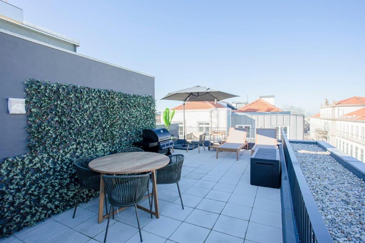 Apartment Liiiving In Porto-modern & Glam Rooftop